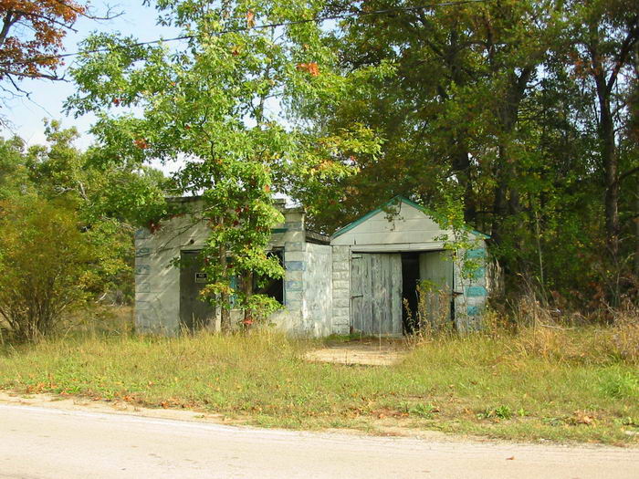 Idlewild - Oct 2002 Photo Of Idlewild (newer photo)